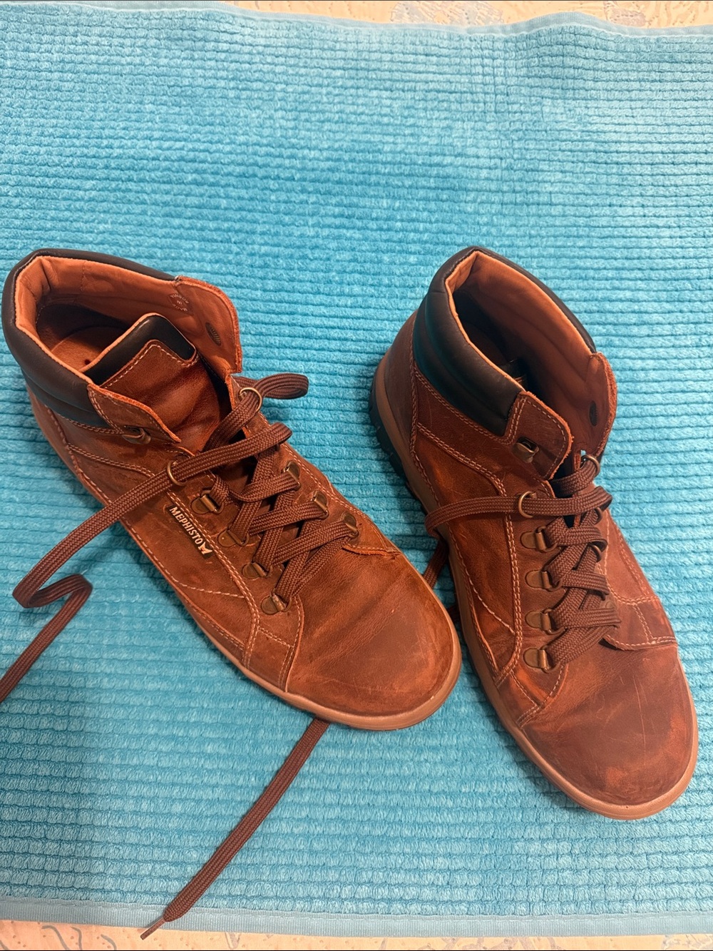 Men's Mephisto Size 9 Brown Leather Lace up Boots Hydro Protect Slacker Leather